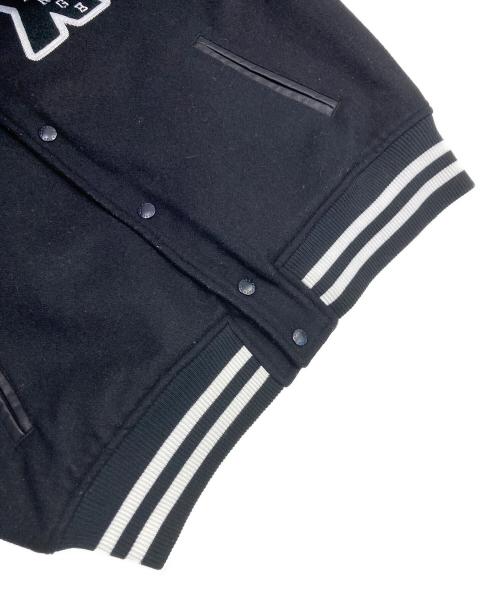 X-LARGE（エクストララージ）X-LARGE (エクストララージ) スタジャン ブラック サイズ:Mの古着・服飾アイテム