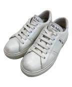 PRADAプラダ）の古着「スニーカー」｜ホワイト