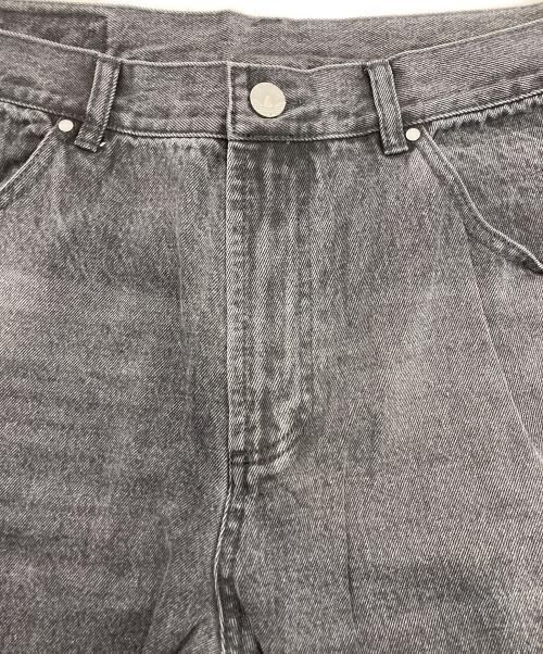 adidas（アディダス）adidas (アディダス) Adilenium シーズン3 ルーズフィット デニムパンツ ブラック サイズ:91cm (W36) 未使用品の古着・服飾アイテム