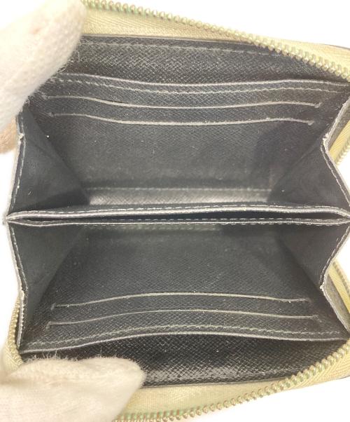 LOUIS VUITTON（ルイ ヴィトン）LOUIS VUITTON (ルイ ヴィトン) コインケース ホワイトの古着・服飾アイテム