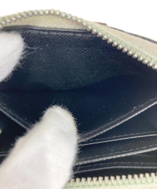 LOUIS VUITTON（ルイ ヴィトン）LOUIS VUITTON (ルイ ヴィトン) コインケース ホワイトの古着・服飾アイテム