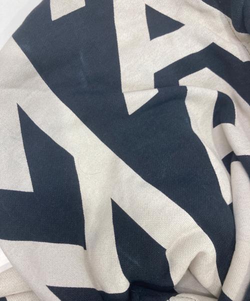 MARC JACOBS（マークジェイコブズ）MARC JACOBS (マークジェイコブズ) MONOGRAM OVERSIZED HOODIE ブラック サイズ:Mの古着・服飾アイテム