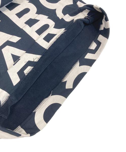 MARC JACOBS（マークジェイコブズ）MARC JACOBS (マークジェイコブズ) MONOGRAM OVERSIZED HOODIE ブラック サイズ:Mの古着・服飾アイテム