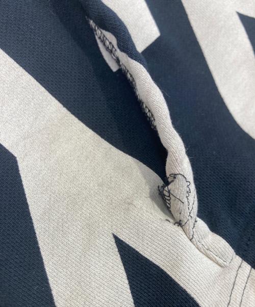 MARC JACOBS（マークジェイコブズ）MARC JACOBS (マークジェイコブズ) MONOGRAM OVERSIZED HOODIE ブラック サイズ:Mの古着・服飾アイテム