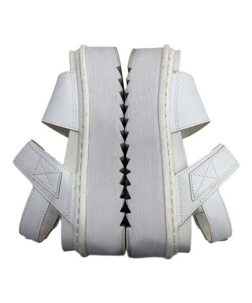 Dr.Martens（ドクターマーチン）Dr.Martens (ドクターマーチン) VOSS QUAD ホワイト サイズ:UK5の古着・服飾アイテム