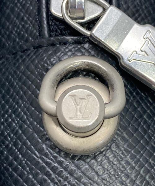 LOUIS VUITTON（ルイ ヴィトン）LOUIS VUITTON (ルイ ヴィトン) セカンドバッグ ブラックの古着・服飾アイテム