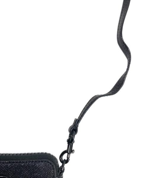 MARC JACOBS（マークジェイコブス）MARC JACOBS (マークジェイコブズ) THE SHOT ブラックの古着・服飾アイテム