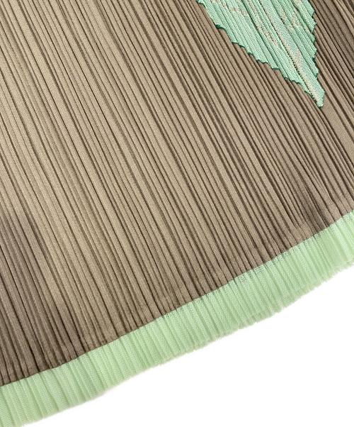 PLEATS PLEASE（プリーツプリーズ）PLEATS PLEASE (プリーツプリーズ) リーフプリーツカットソー グリーン サイズ:３の古着・服飾アイテム