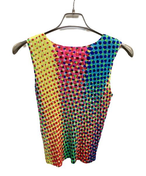 PLEATS PLEASE（プリーツプリーズ）PLEATS PLEASE (プリーツプリーズ) 総柄ノースリーブプリーツカットソー マルチカラー サイズ:３の古着・服飾アイテム