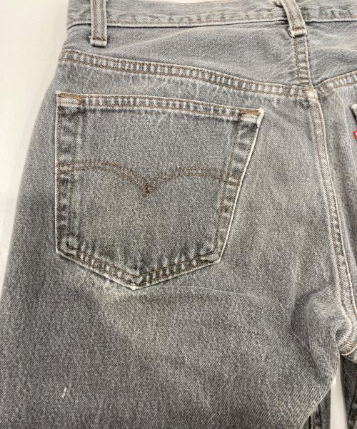 LEVI'S（リーバイス）LEVI'S (リーバイス) 先染めデニムパンツ グレー サイズ:W32・ L34の古着・服飾アイテム