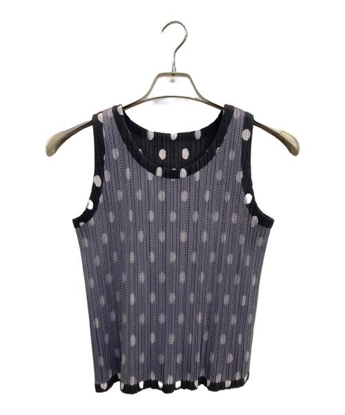 PLEATS PLEASE（プリーツプリーズ）PLEATS PLEASE (プリーツプリーズ) ノースリーブカットソー ブラック サイズ:3の古着・服飾アイテム
