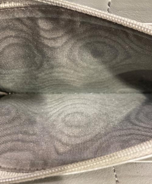 GUCCI（グッチ）GUCCI (グッチ) ラウンドファスナー長財布 グレーの古着・服飾アイテム