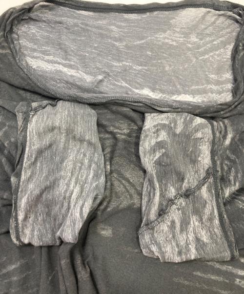 JULIUS（ユリウス）JULIUS (ユリウス) Printed Cotton Jersey Long Sleeve T-shirt ブラック サイズ:4の古着・服飾アイテム