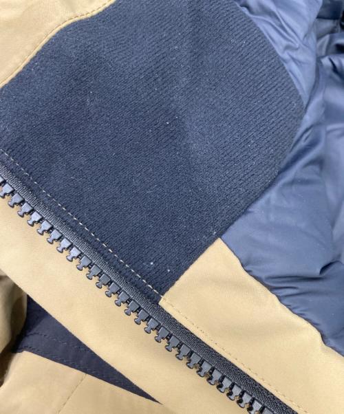 THE NORTH FACE（ザ ノース フェイス）THE NORTH FACE (ザ ノース フェイス) Mountain Down Jacket ベージュ×ブラック サイズ:XLの古着・服飾アイテム