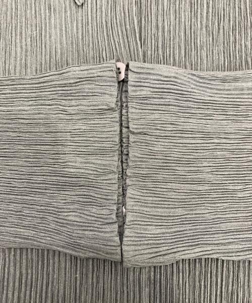 ISSEY MIYAKE（イッセイミヤケ）ISSEY MIYAKE (イッセイミヤケ) プリーツシャツ ブラック サイズ:Lの古着・服飾アイテム