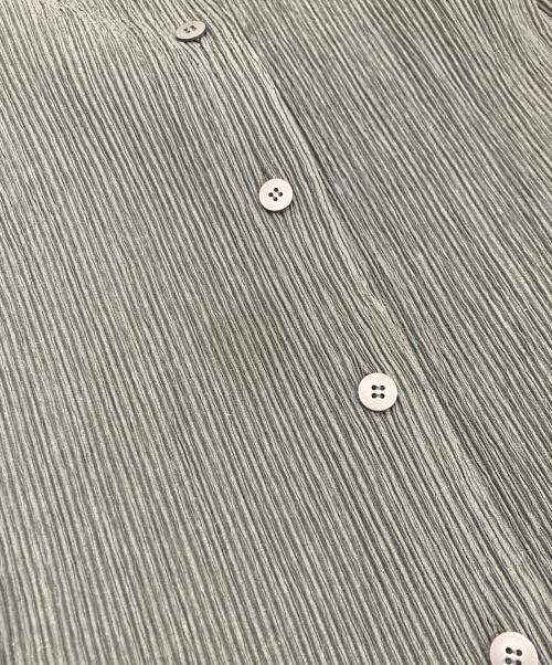 ISSEY MIYAKE（イッセイミヤケ）ISSEY MIYAKE (イッセイミヤケ) プリーツシャツ ブラック サイズ:Lの古着・服飾アイテム