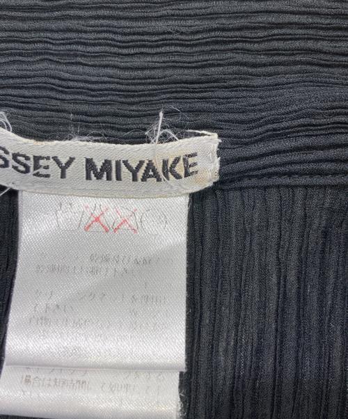 ISSEY MIYAKE（イッセイミヤケ）ISSEY MIYAKE (イッセイミヤケ) プリーツシャツ ブラック サイズ:Lの古着・服飾アイテム