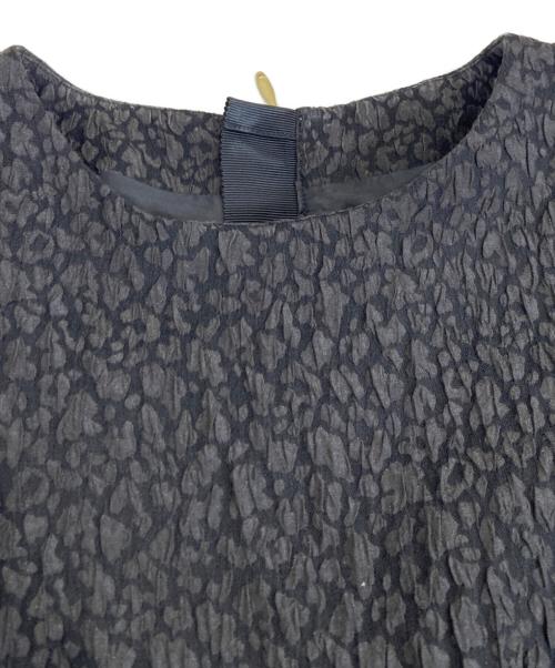 green label relaxing（グリーンレーベルリラクシング）green label relaxing (グリーンレーベルリラクシング) ポコポコ ジャカード 切り替えワンピース ブラック サイズ:FREEの古着・服飾アイテム