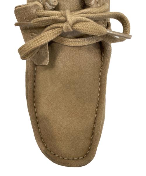 CLARKS（クラークス）CLARKS (クラークス) ワラビー ベージュ サイズ:UK7 1/2(26～26.5㎝）の古着・服飾アイテム