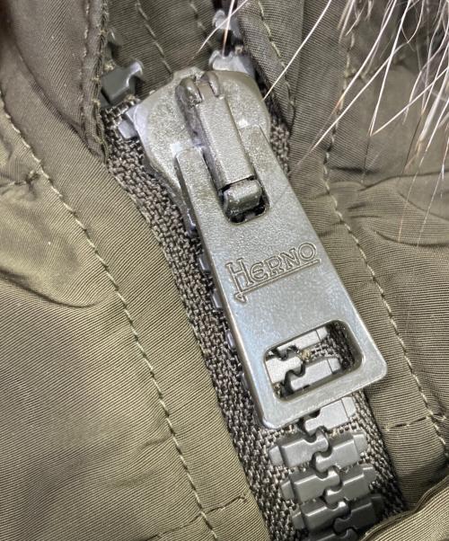 HERNO（ヘルノ）HERNO (ヘルノ) ファーフードダウンコート カーキ サイズ:46の古着・服飾アイテム
