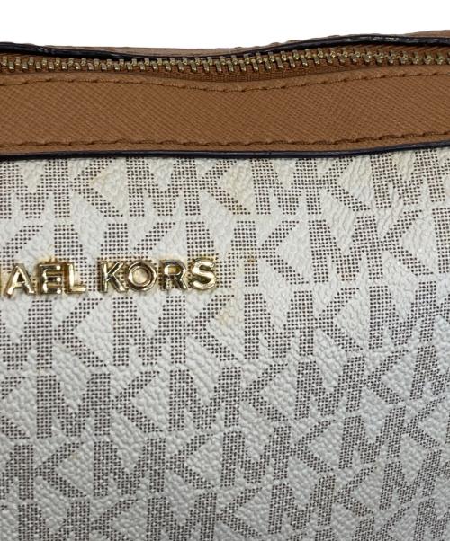 MICHAEL KORS（マイケル・コース）MICHAEL KORS (マイケル・コース) ショルダーバッグ アイボリーの古着・服飾アイテム