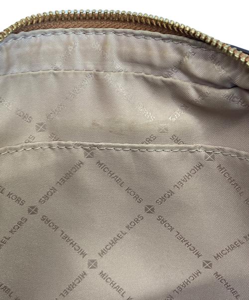 MICHAEL KORS（マイケル・コース）MICHAEL KORS (マイケル・コース) ショルダーバッグ アイボリーの古着・服飾アイテム