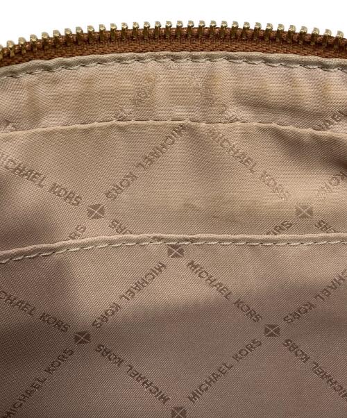 MICHAEL KORS（マイケル・コース）MICHAEL KORS (マイケル・コース) ショルダーバッグ アイボリーの古着・服飾アイテム