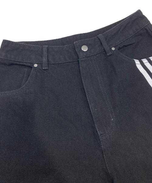 adidas（アディダス）adidas (アディダス) デニムパンツ ブラック サイズ:27の古着・服飾アイテム