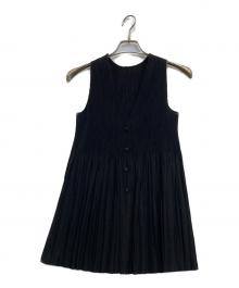 ISSEY MIYAKE FETE（イッセイミヤケフェット）の古着「ベスト」｜ブラック