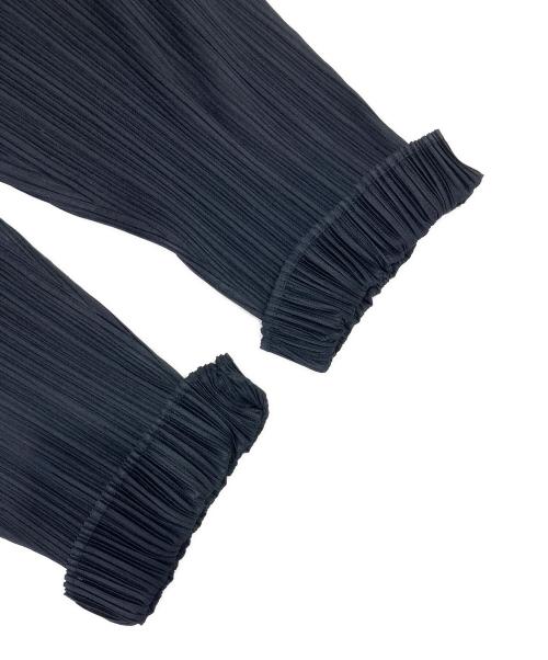 PLEATS PLEASE（プリーツプリーズ）PLEATS PLEASE (プリーツプリーズ) クロップドプリーツパンツ ブラック サイズ:サイズ１の古着・服飾アイテム