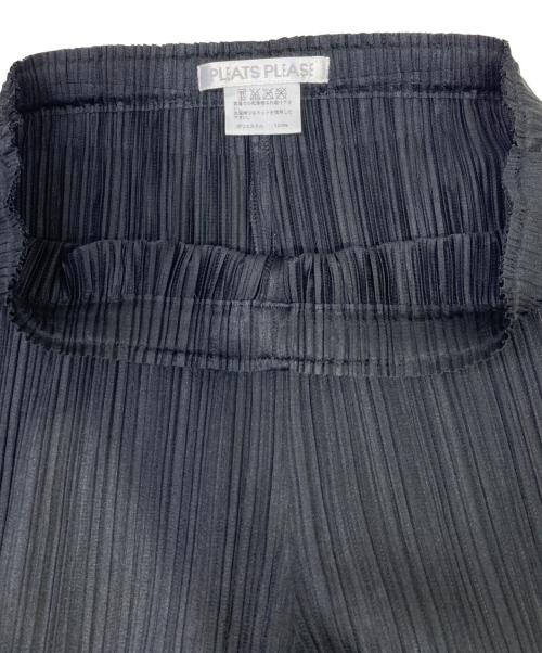 PLEATS PLEASE（プリーツプリーズ）PLEATS PLEASE (プリーツプリーズ) クロップドプリーツパンツ ブラック サイズ:サイズ１の古着・服飾アイテム