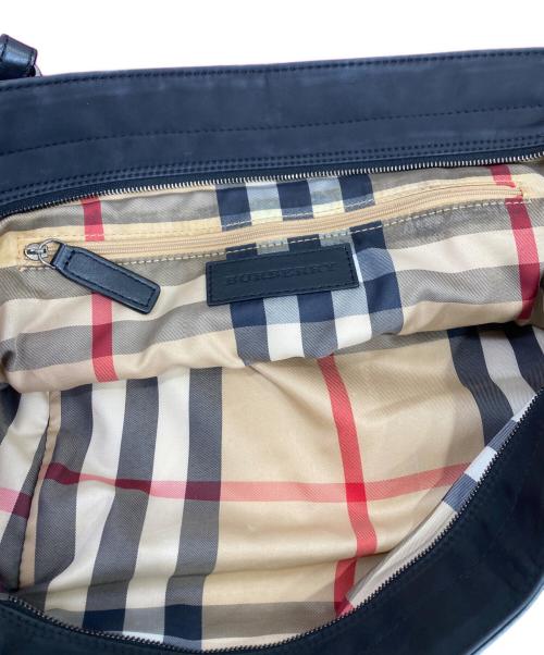 BURBERRY（バーバリー）BURBERRY (バーバリー) ハンドバッグ パープルの古着・服飾アイテム