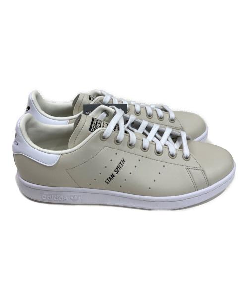 adidas（アディダス）adidas (アディダス) スニーカー ベージュ サイズ:26.5の古着・服飾アイテム