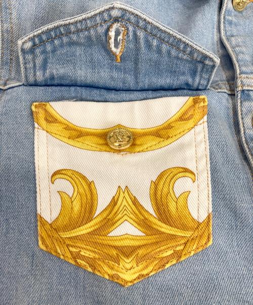 VERSACE（ヴェルサーチェ）VERSACE (ヴェルサーチェ) ストーンウォッシュデニムジャケット インディゴ サイズ:46の古着・服飾アイテム