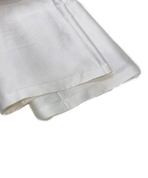 Heve（ヘイヴ）Heve (ヘイヴ) シルキータックワイドパンツ アイボリー サイズ:Mの古着・服飾アイテム