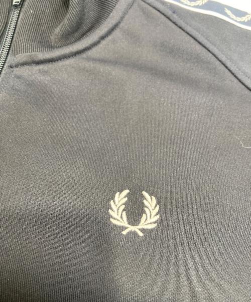 FRED PERRY（フレッドペリー）FRED PERRY (フレッドペリー) トラックジャケット ネイビー サイズ:36の古着・服飾アイテム