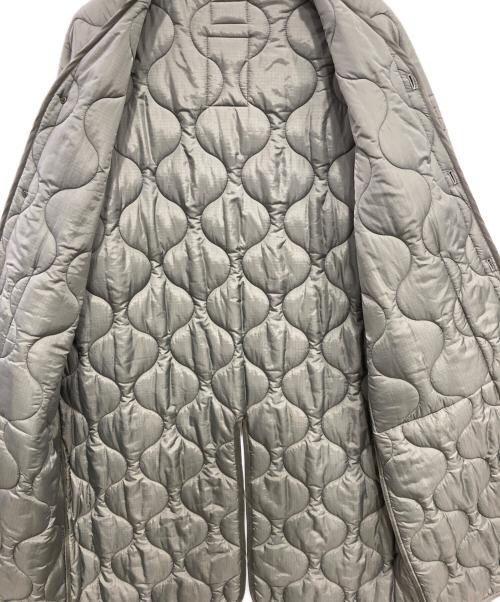 HYKE（ハイク）HYKE (ハイク) QUILTED LINER COAT オリーブ サイズ:3の古着・服飾アイテム