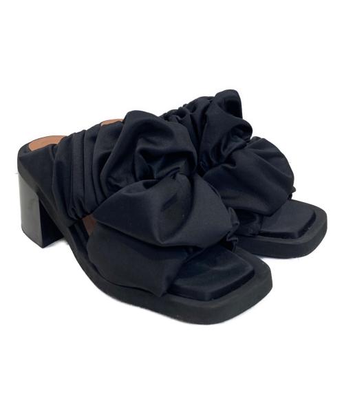 GANNI（ガニー）Ganni (ガニー) Ruched Satin Mules ブラック サイズ:37の古着・服飾アイテム
