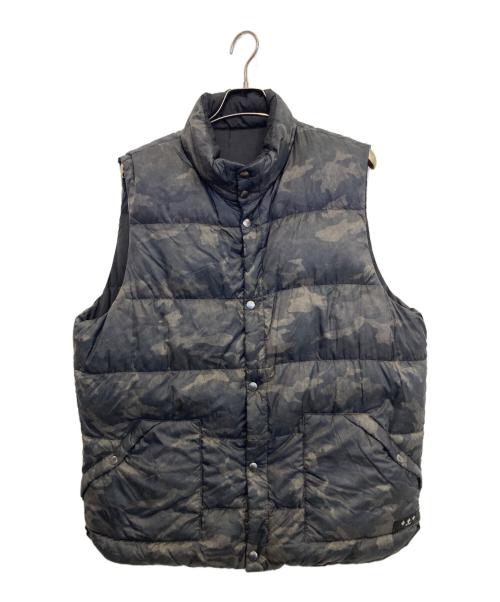 TATRAS（タトラス）TATRAS (タトラス) カモ柄リバーシブルダウンベスト ブラック サイズ:07の古着・服飾アイテム