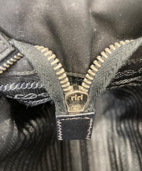 PRADA（プラダ）PRADA (プラダ) ハンドバッグ ブラックの古着・服飾アイテム