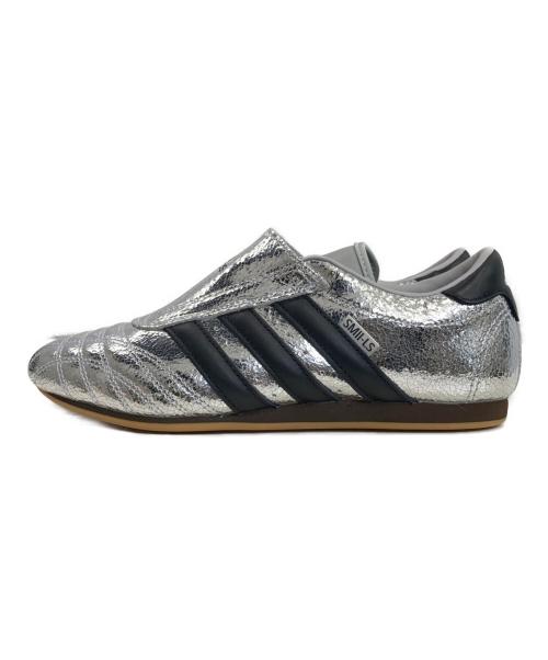 adidas（アディダス）adidas (アディダス) Taekwondo シルバー サイズ:JP 250の古着・服飾アイテム