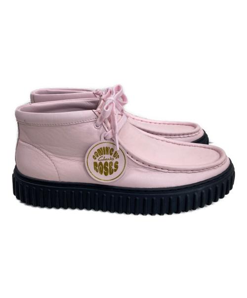 CLARKS ORIGINALS（クラークス オリジナルズ）CLARKS ORIGINALS (クラークス オリジナルズ) MARTINE ROSE (マーティン・ローズ) TORHILLブーツ ピンク サイズ:25.5の古着・服飾アイテム