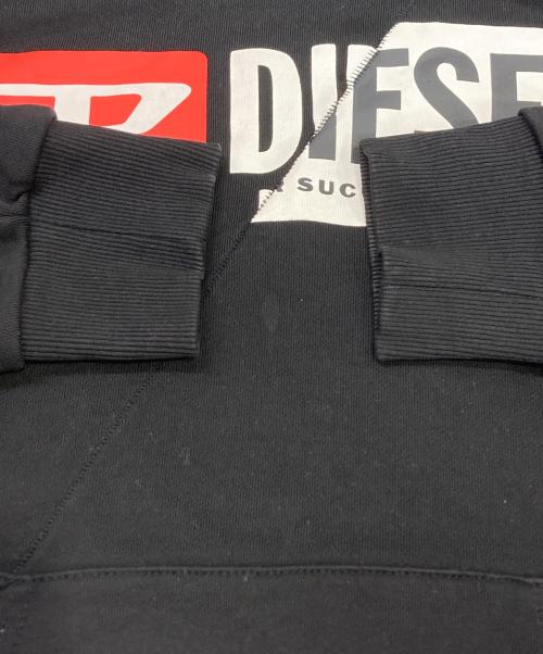 DIESEL（ディーゼル）DIESEL (ディーゼル) プルオーバーパーカー ブラック サイズ:Mの古着・服飾アイテム