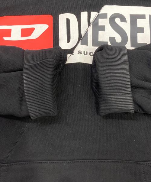 DIESEL（ディーゼル）DIESEL (ディーゼル) プルオーバーパーカー ブラック サイズ:Mの古着・服飾アイテム