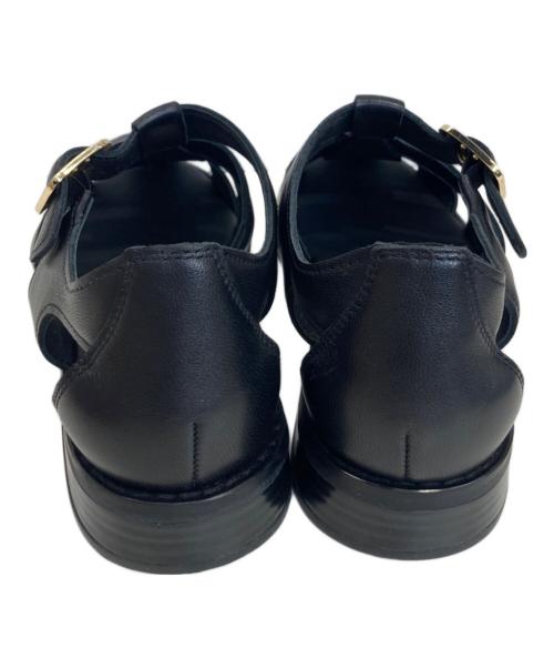 CLARKS（クラークス）CLARKS (クラークス) グルカサンダル ホワイト サイズ:23.5の古着・服飾アイテム