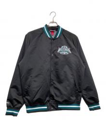 MITCHELL & NESS（ミッチェルアンドネス）の古着「サテンブルゾン」｜ブラック