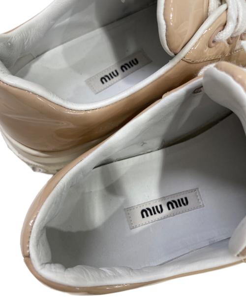 MIU MIU（ミュウミュウ）MIU MIU (ミュウミュウ) パテント厚底スニーカー ピンク サイズ:34 1/2の古着・服飾アイテム