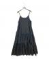Loungedress（ラウンジドレス）の古着「サテンティアードキャミワンピース」｜ブラック
