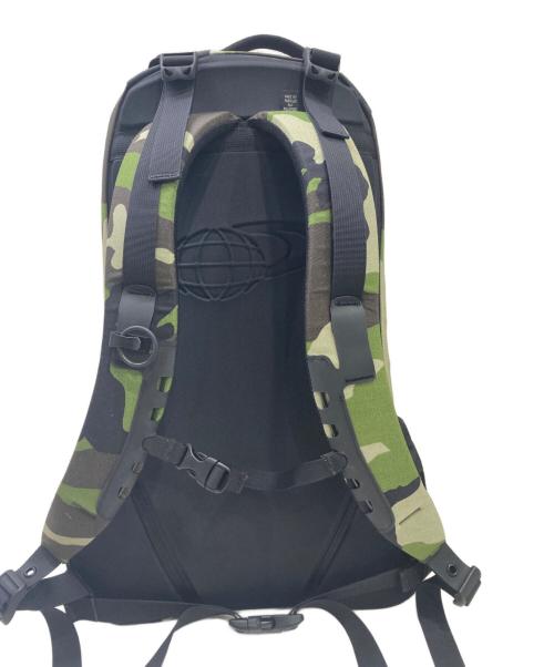 ARC'TERYX（アークテリクス）ARC'TERYX (アークテリクス) BEAMS (ビームス) デイパック ブラック×グリーンの古着・服飾アイテム
