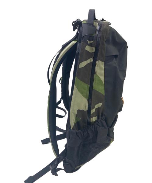ARC'TERYX（アークテリクス）ARC'TERYX (アークテリクス) BEAMS (ビームス) デイパック ブラック×グリーンの古着・服飾アイテム